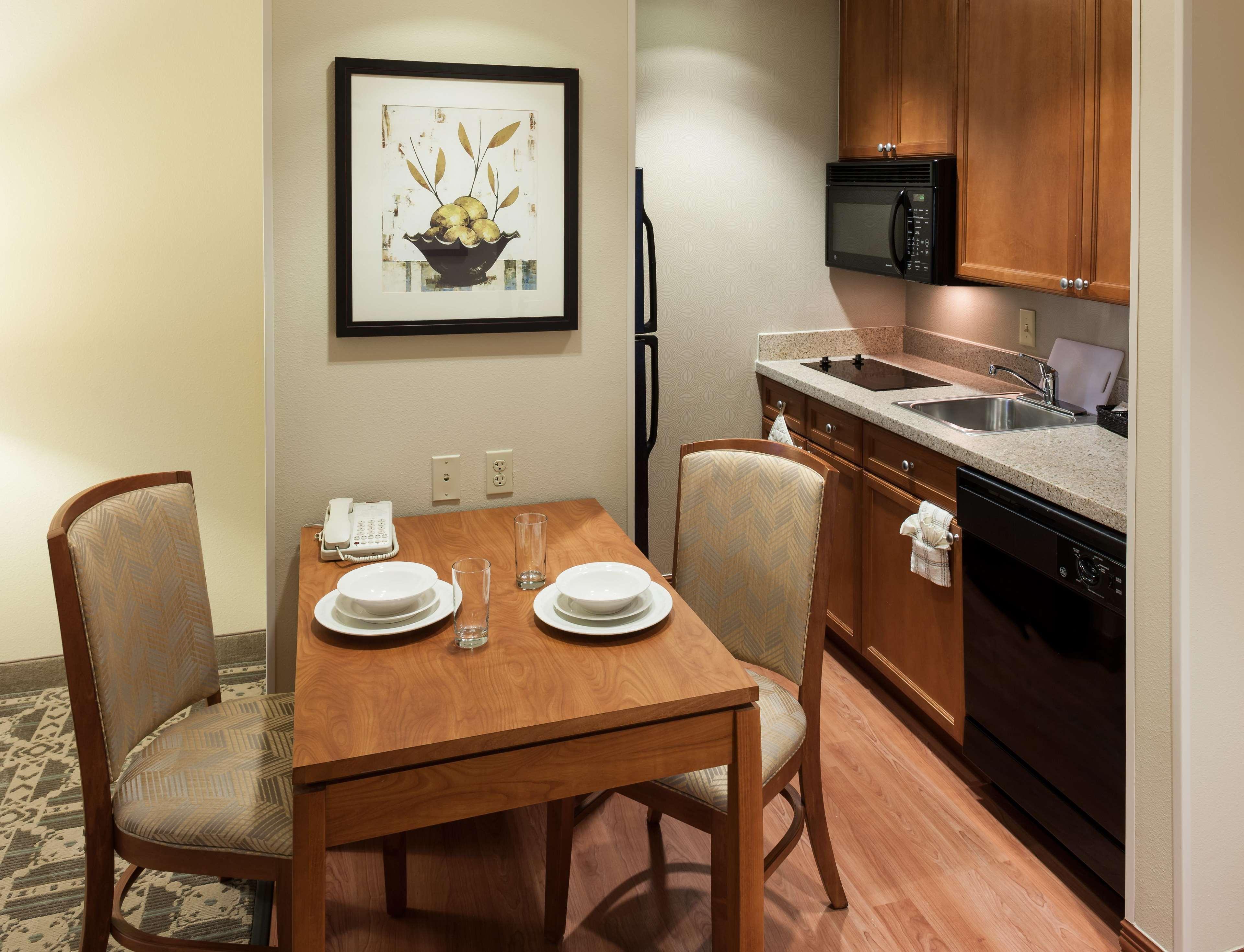 Homewood Suites By Hilton Irving-Dfw Airport Екстериор снимка
