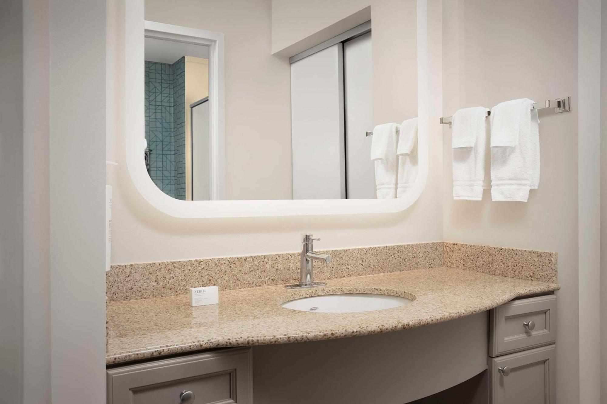 Homewood Suites By Hilton Irving-Dfw Airport Екстериор снимка